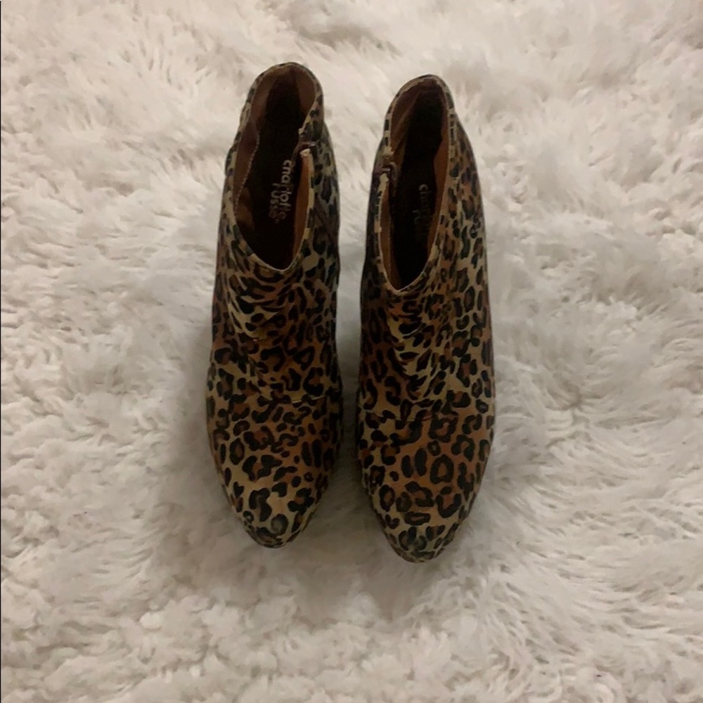 Cheetah Print Heel.